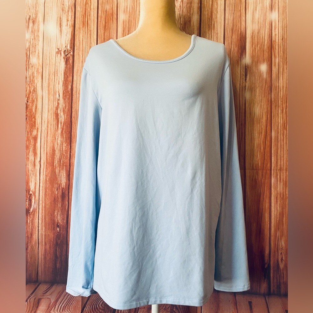 Women’s Large Lounge Blouse Croft Barrow Intimates Light Blue Long Sleeves Soft